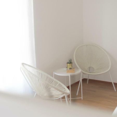 דירות בומברל The Minimal House מראה חיצוני תמונה
